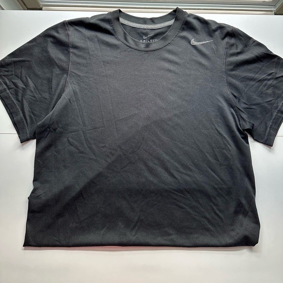 Nike Other - Mens Nike Black Dri-fit Short Sleeve T-shirt size small